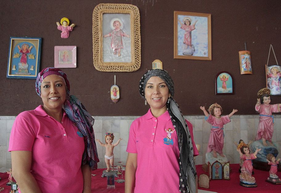 Yolanda Castañeda y Cony Torres, luchan desde hace años contra el cáncer de mama.