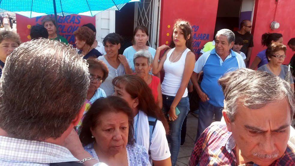 Habitantes de la colonia Vencedora de Torreón. 