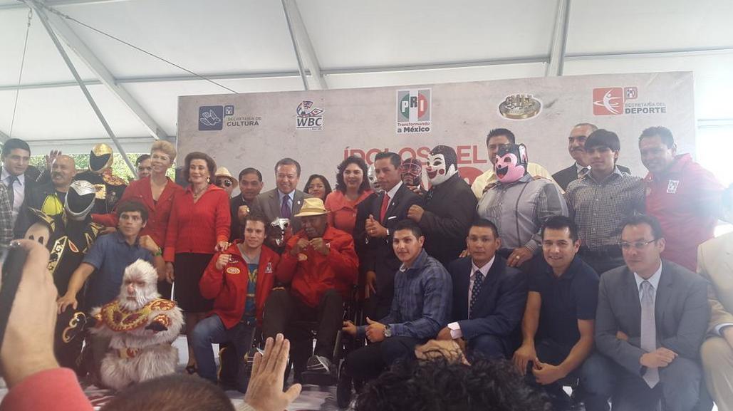 La inauguración del corredor cultural de boxeo y lucha libre