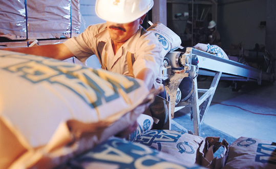 Planta de Maseca, la marca de harina de maíz subsidiaria de Gruma.