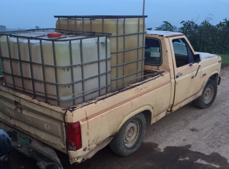 La camioneta llevaba seis mil litros de gasolina. 