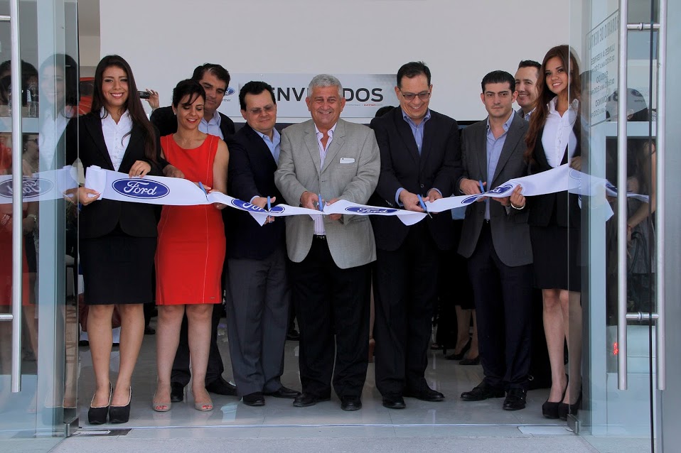 Estuvo presente el Director de Ventas, Mercadotecnia y Servicio de Ford México, Carlos Sánchez.