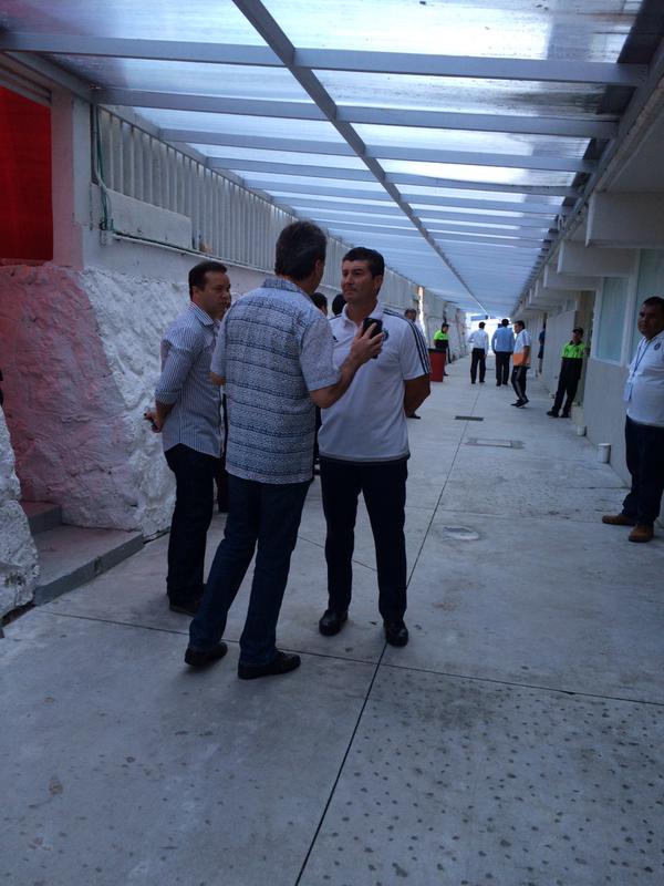 Chivas reclamó la temperatura en su vestidor 