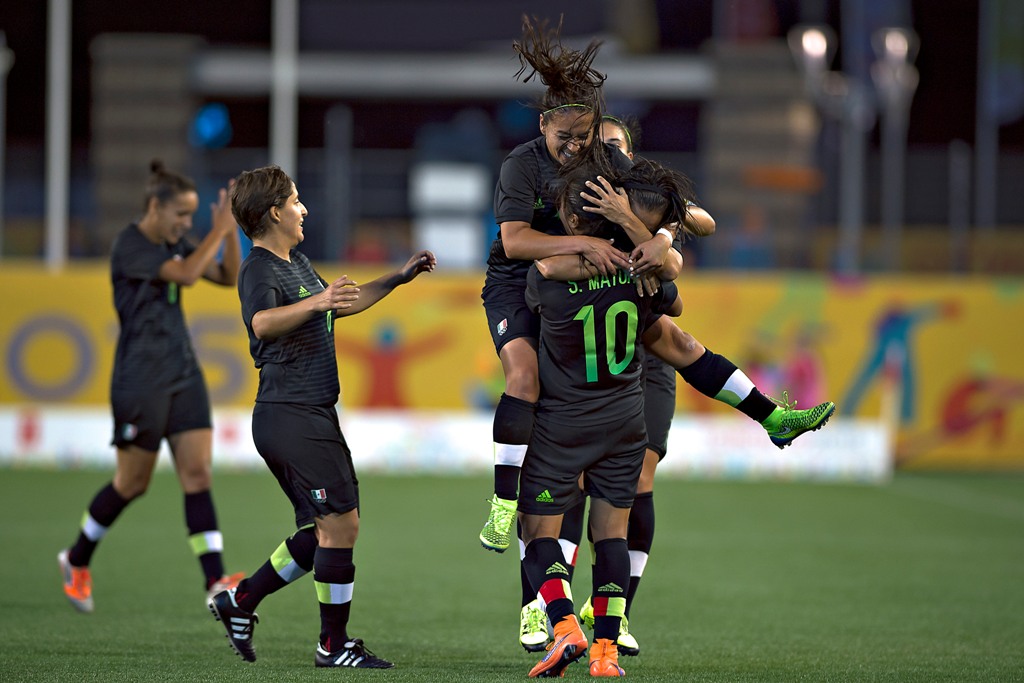 El Tri femenil venció 2-1 a Canadá para llevarse el bronce en Panamericanos 