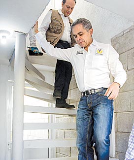 El mandatario capitalino.
