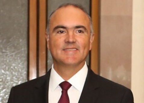 El gobernador de Querétaro, José Calzada, dijo que el estado era el que más disminuyó sus niveles de pobreza en el país. El Polígrafo revisó esta decl