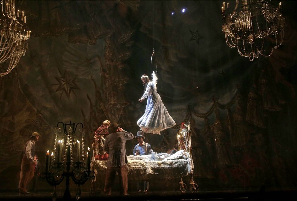 Cirque Du Soleil presenta Corteo en la ciudad de Guadalajara