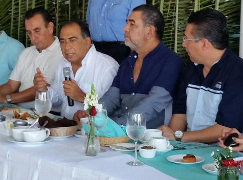 Héctor Astudillo dijo que no se puede resolver los problemas de Guerrero con violencia.