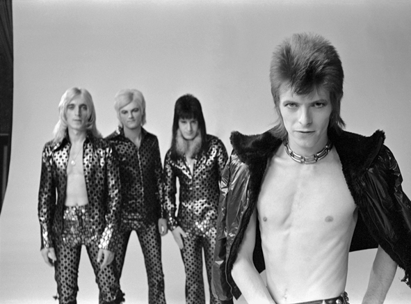 El libro ‘The rise of David Bowie’ tiene una edición limitada de mil 772 ejemplares para coleccionistas.