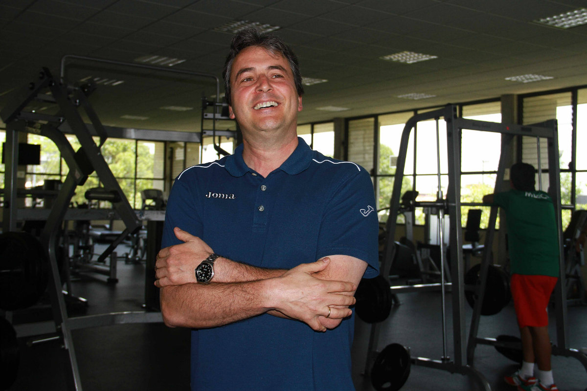 Sergio Valdeolmillos, entrenador de la selección mexicana de Basquetbol 