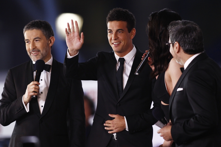 Los protagonistas de 'Los 33' desfilaron por la alfombra roja para presentar la película. 