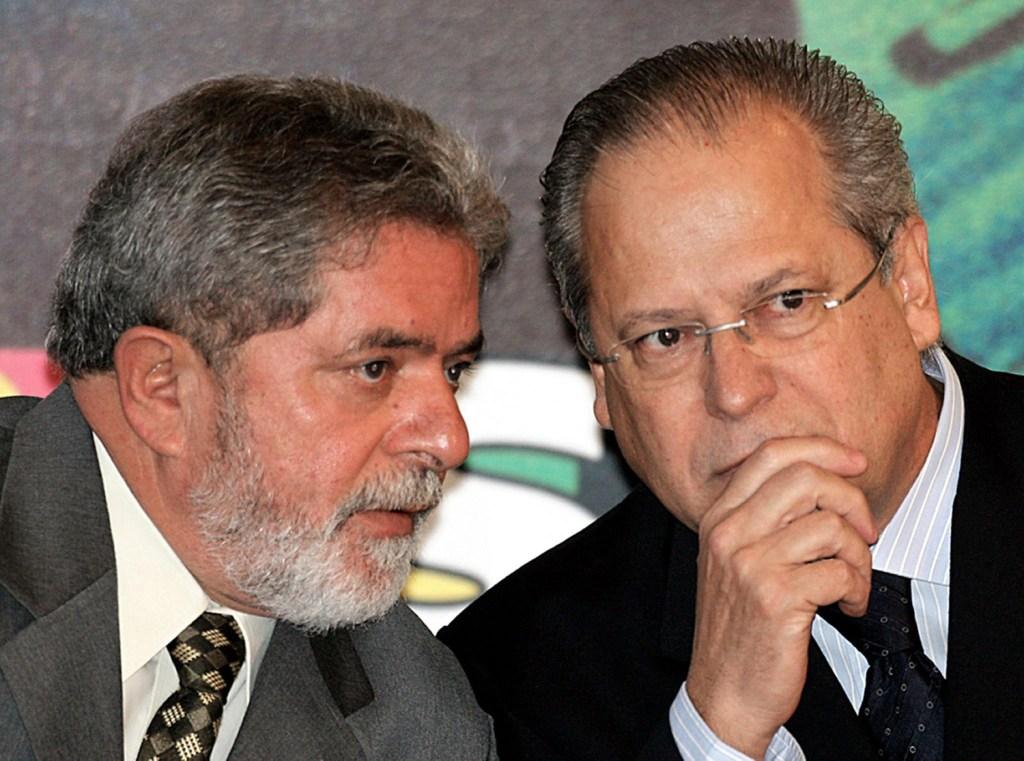 El ex presidente de Brasil, Luiz Inacio Lula da Silva, con José Dirceu.