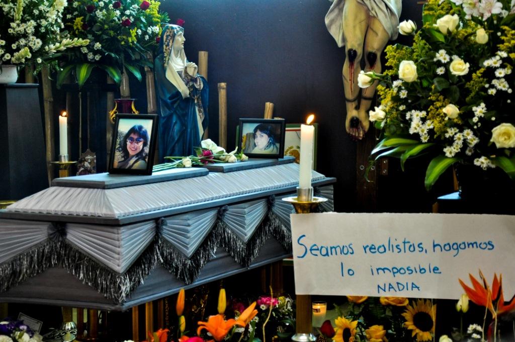 El cuerpo de Nadia Vera Pérez fue velado por sus familiares en Comitán, Chiapas.