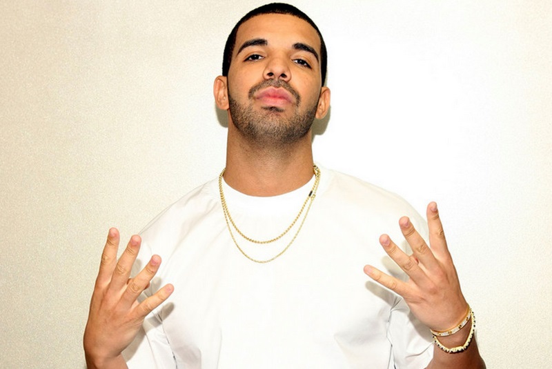Drake ofreció una fiesta después de su participación en al OVO Fest en Toronto. 