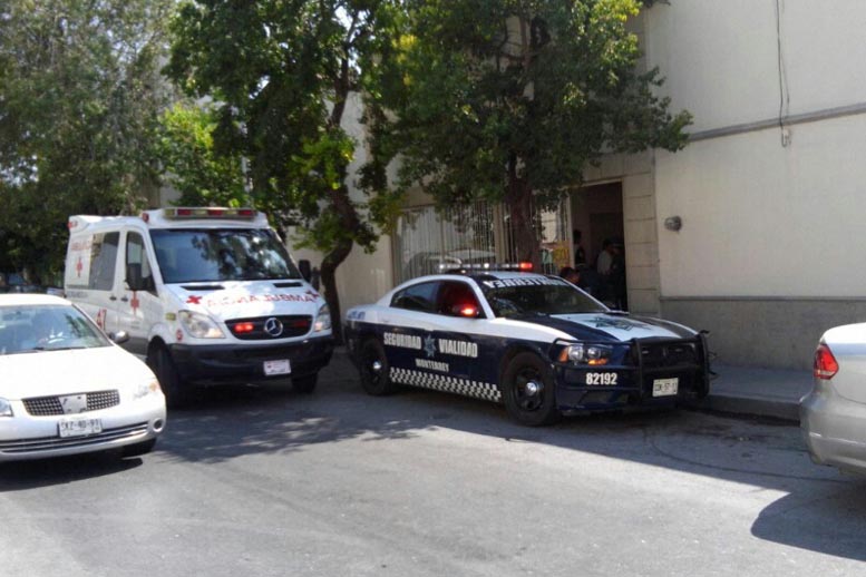 Los uniformados no lograron capturar a los criminales.