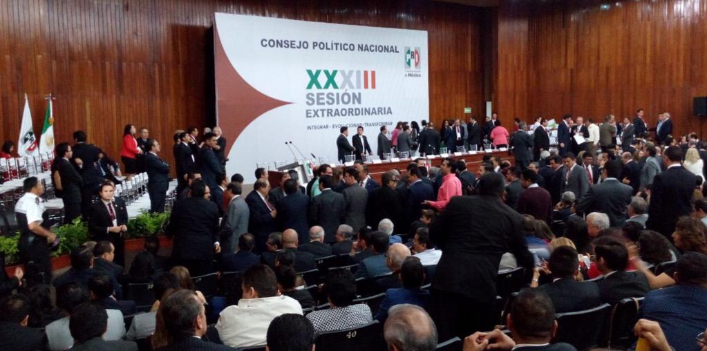 XXXIII Sesión Extraordinaria del Consejo Político Nacional para definir el método de selección el nuevo presidente.