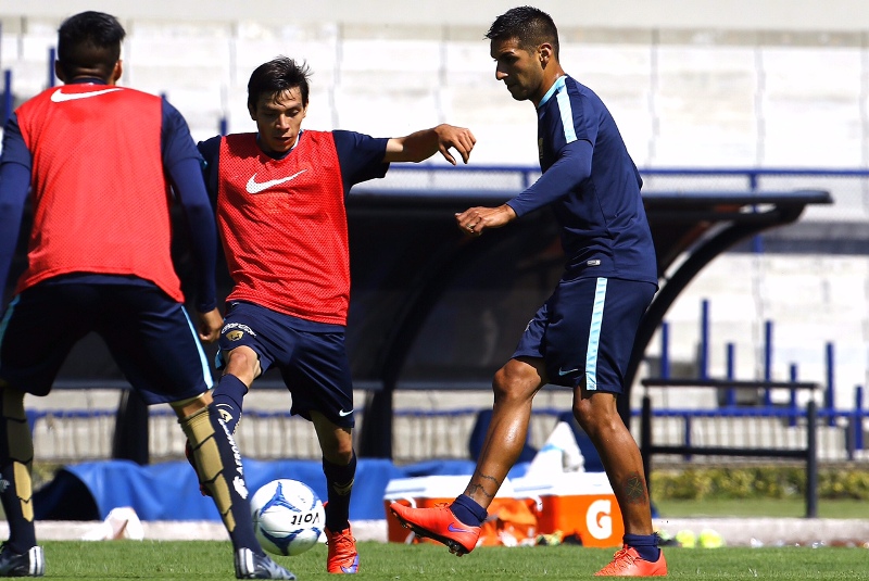 Ismael Sosa en un entrenamiento 