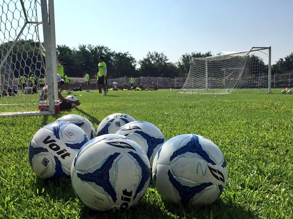 Jugadores de Zacatepec durante un entrenamiento 