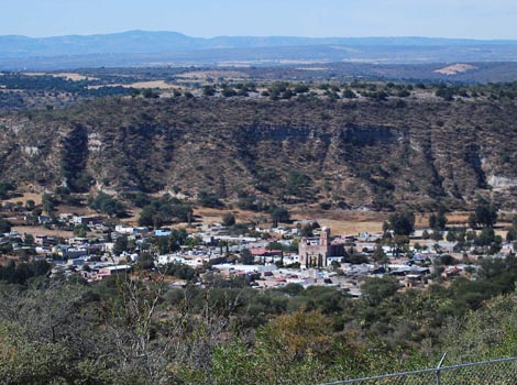 Temacapulín es uno de los pueblos amenazados por la construcción de la presa.