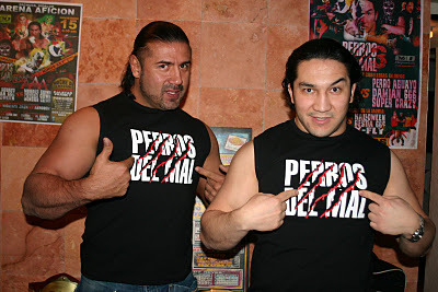 Héctor Garza (izq.) y el 'Hijo del Perro Aguayo' (der.) Q.E.P.D. 