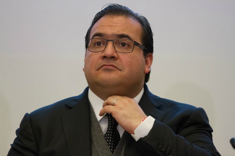 Javier Duarte dijo que corresponde al DF resolver el crimen.
