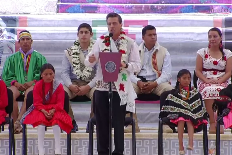 El presidente Enrique Peña Nieto en la conmemoración del Día Internacional de los Pueblos Indígenas.