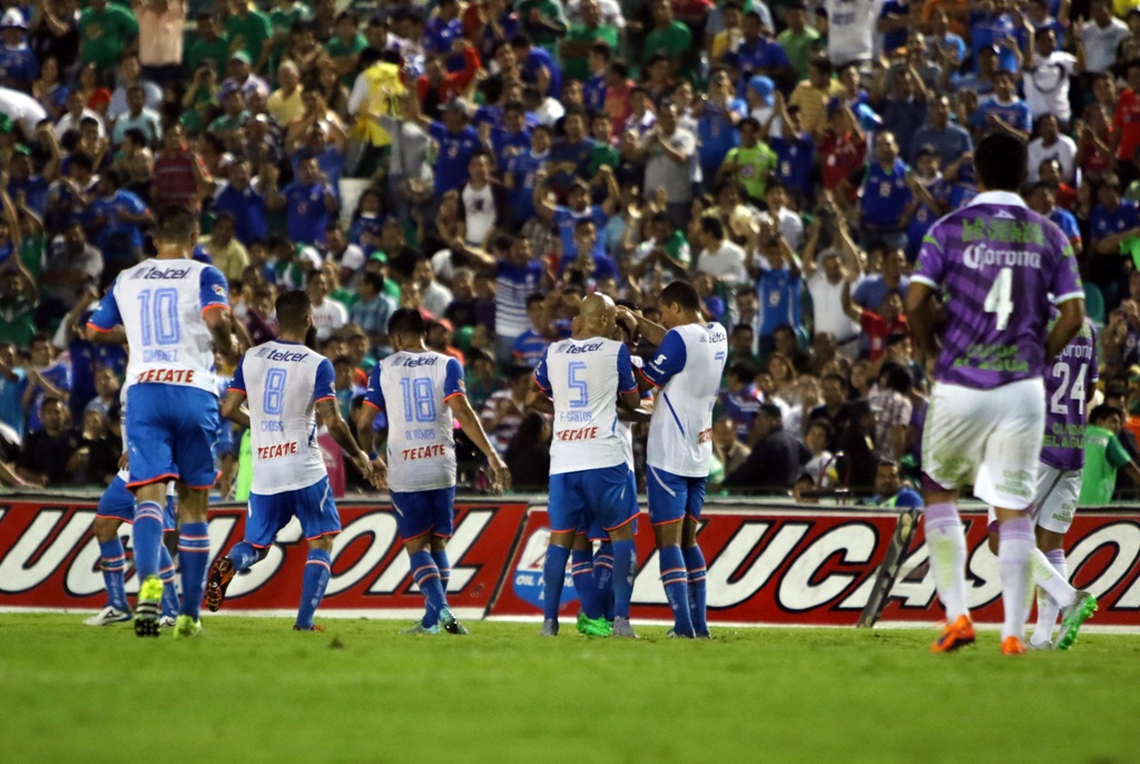 Cruz Azul empató por medio de Richard Ruiz