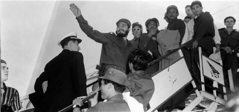 El 15 de abril de 1959 parte Fidel rumbo a Estados Unidos al frente de la delegación cubana. 
