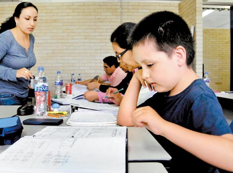 El pequeño Carlos Santamaría Díaz señaló que “todo lo que está difícil lo resuelvo de cualquier modo”.