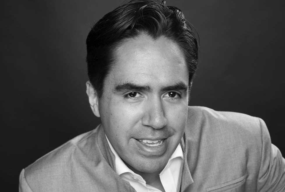 Carlos Muñoz 4S es imaginación, obra y filosofía del ramo inmobiliario en Latinoamérica. Encuéntralo en carlos@grupo4s.com