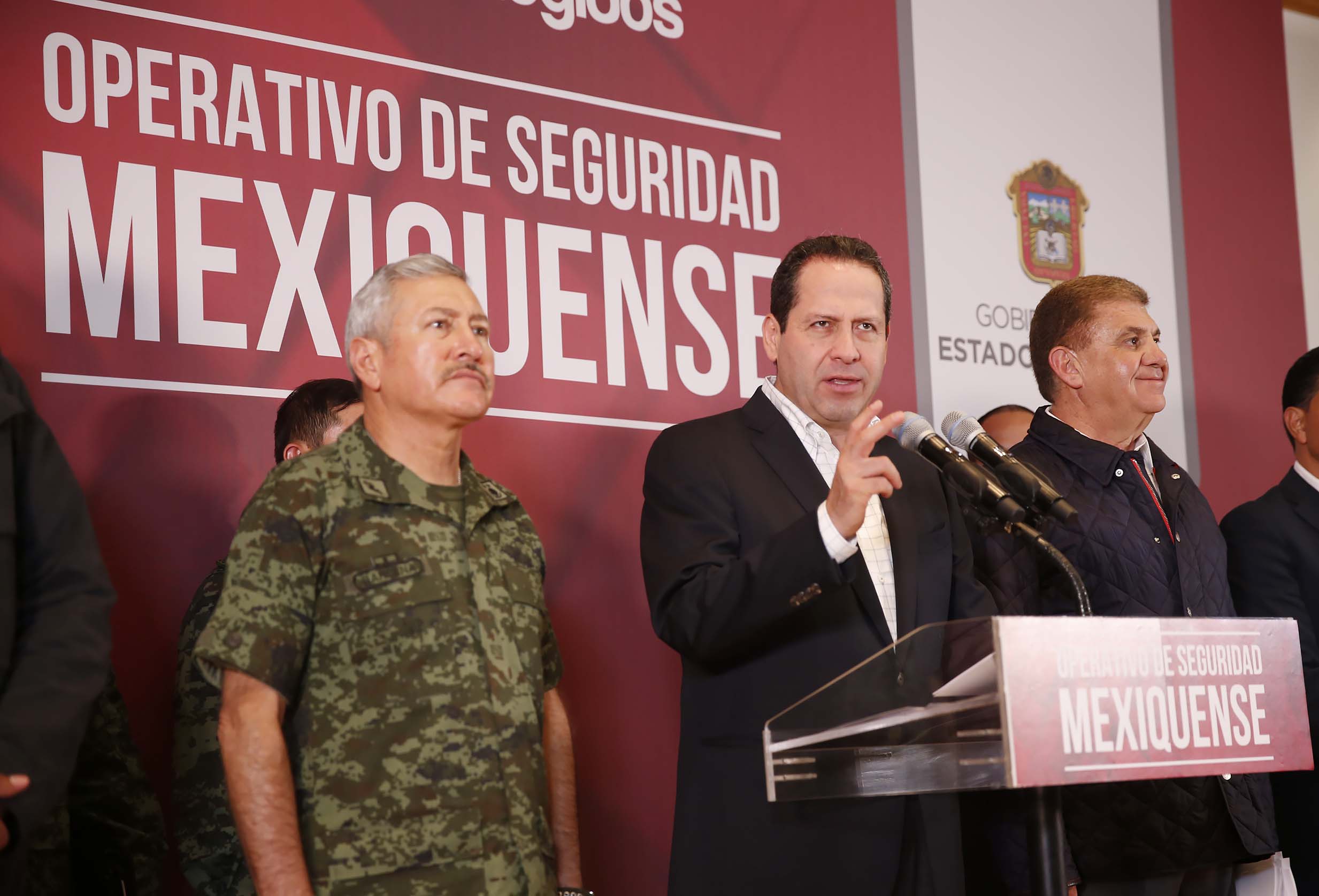 Eruviel Ávila dio a conocer la creación de la Policía Cibernética y de la Policía Especializada de Alta Montaña.