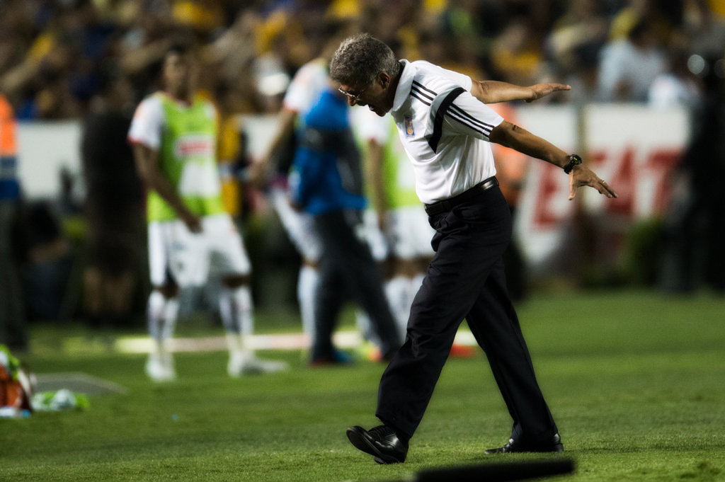Ricardo Ferretti en uno de sus tradicionales enfados 
