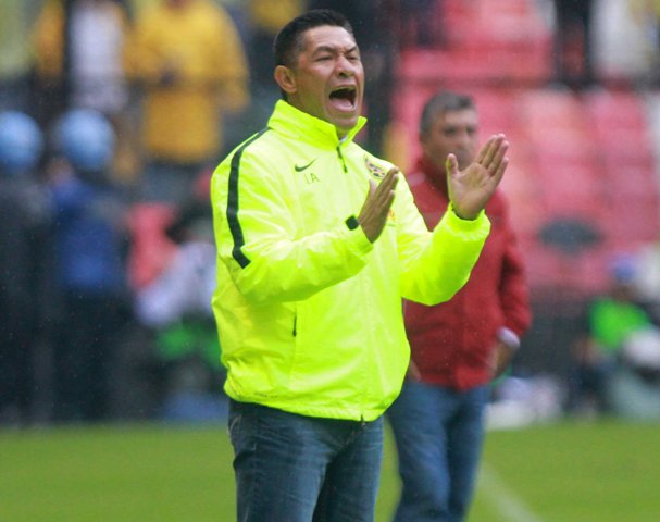 Ignacio Ambríz, técnico del América 