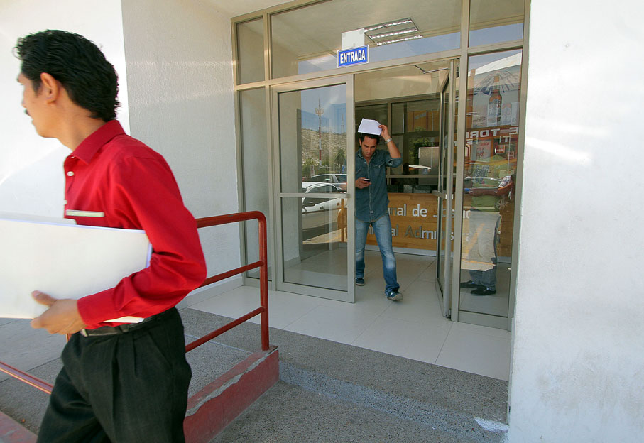Tribunal de Justicia en Torreón tiene registrados 6 mil 890 detenidos durante 2015.  