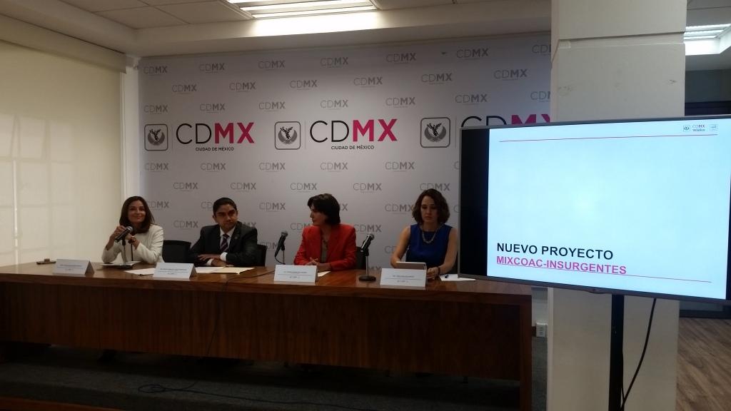 En la conferencia de prensa estuvo la secretaria de Gobierno del DF, Patricia Mercado, quien pidió a los vecinos inconformes con el proyecto no romper