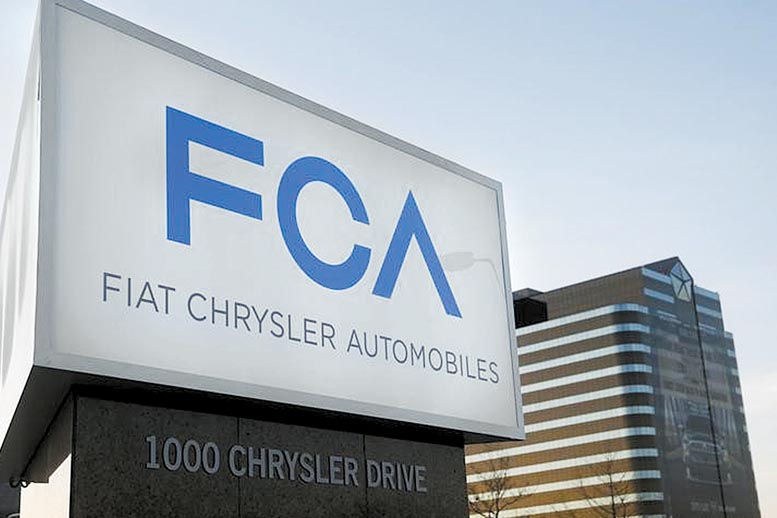 Un cartel de la marca Fiat Chrysler en la sede de la firma en Michigan. 