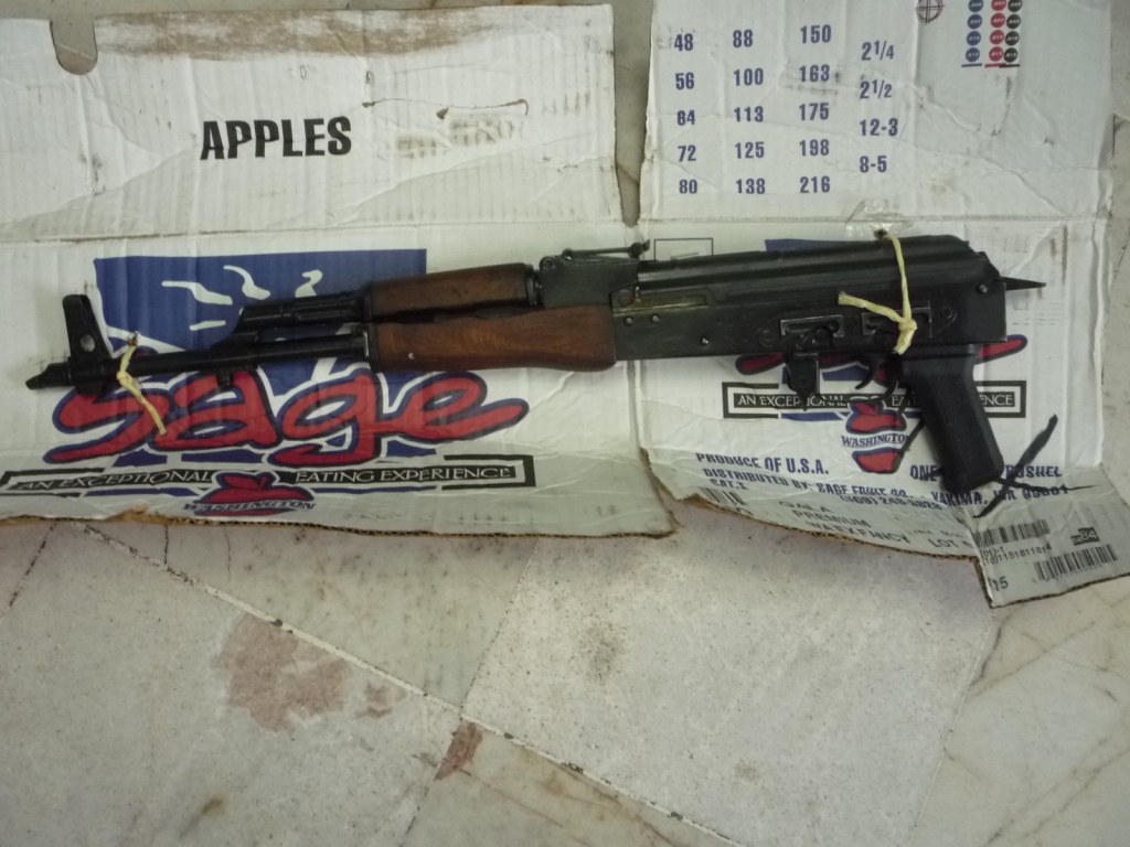 Entre el armamento decomisado había armas cortas y largas.