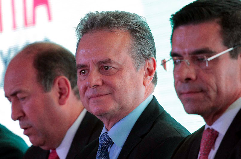  Pedro Joaquín Coldwell, secretario de Energía.