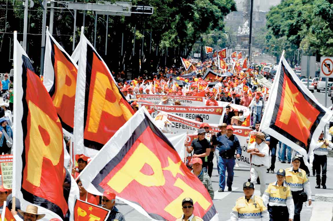 Más de 2 mil personas participaron en la manifestación.