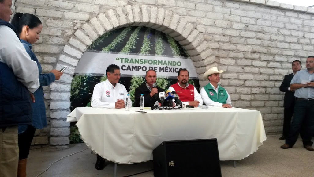 El nuevo titular de Sagarpa prometió empaparse rápido de datos y cifras. 
