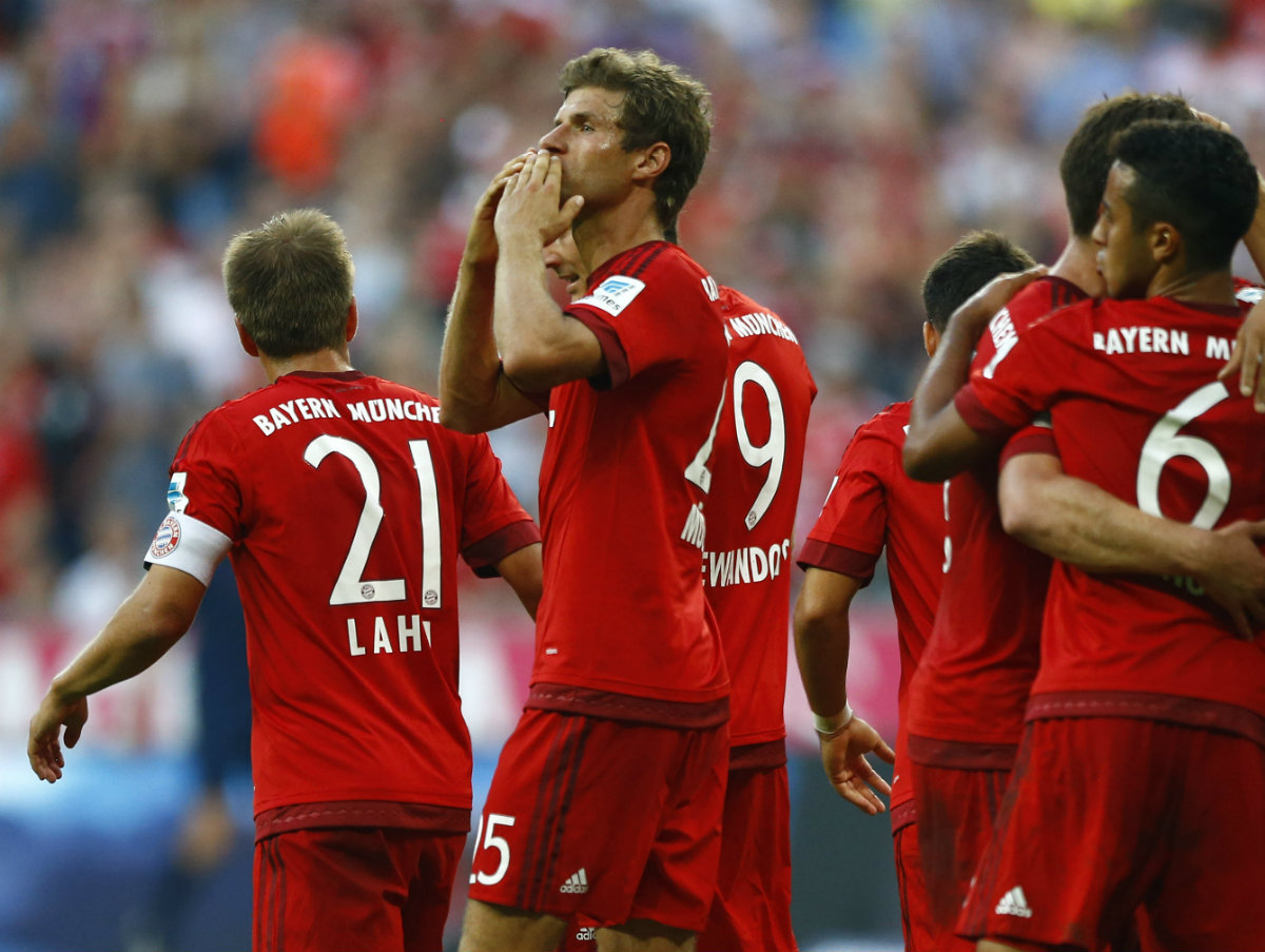 Thomas Müller marcó un doblete al Leverkusen