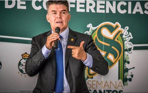 González Iñárritu en la Universidad Anáhuac