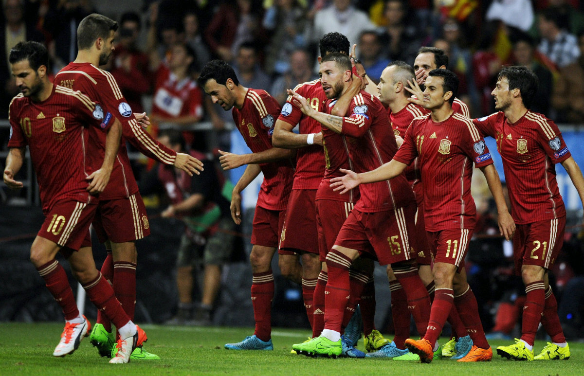 Celebración de España después de la anotación de Iniesta ante Eslovenia 