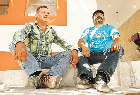 Mariano y Felipe están encargados de vigilar casi 20 mil petrograbados. 