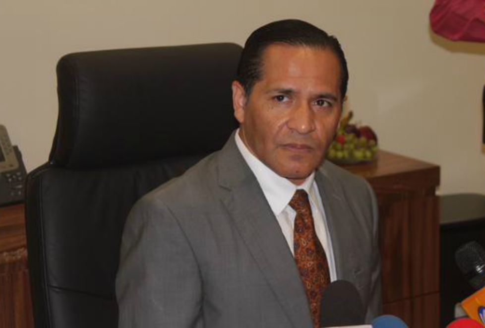 Eduardo Almaguer Ramírez dio a conocer la separación del cargo de tres funcionarios.