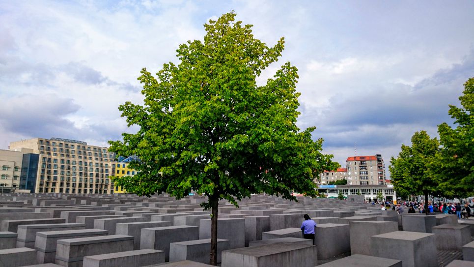 El diseño del llamado Monumento a los judíos de Europa asesinados esta pensado para que cada visitante viva su propia experiencia de reflexión.