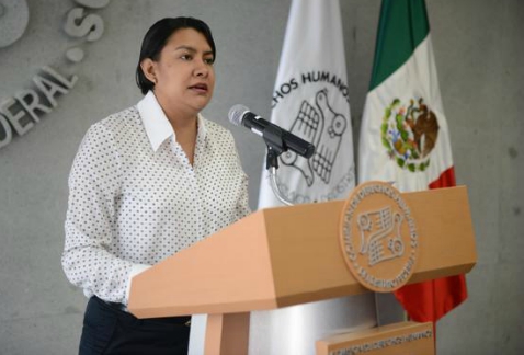 La presidenta de la Comisión de Derechos Humanos del Distrito Federal, Perla Gómez, presentó tres recomendaciones con motivo de violaciones de derecho