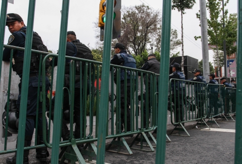 Al menos tres filtros de seguridad tendrán que pasar los asistentes al Zócalo, a la ceremonia del Grito de Independencia.