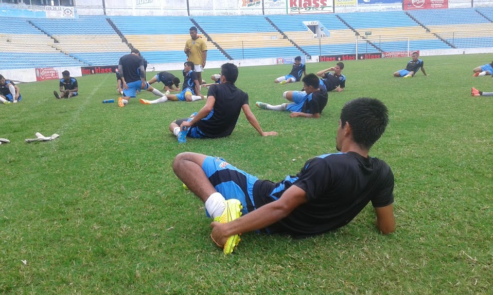 La Jaiba Brava se prepara para enfrentar a los Tiburones Rojos.