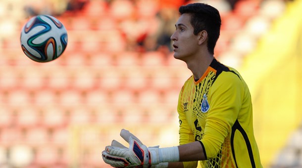 Raúl Gudiño, arquero mexicano del Porto